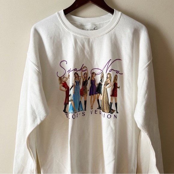 Like NEW Taylor Swift Speak Now Eras Crew Neck Sweatshirt White Size Large - Picture 2 of 6